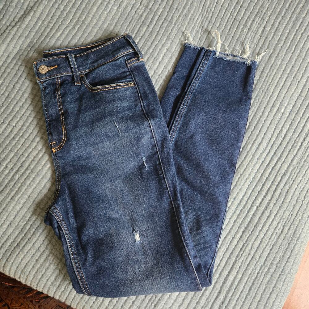 Old Navy 2 Extra High Rise Rockstar Super Skinny Blue Jeans